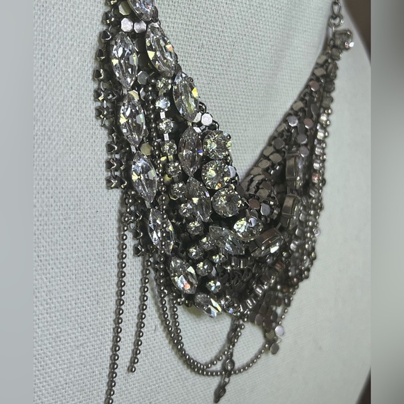 Designer Sorrelli Metal Mesh Swarovski Crystal antique Silver tone necklace - Picture 9 of 10